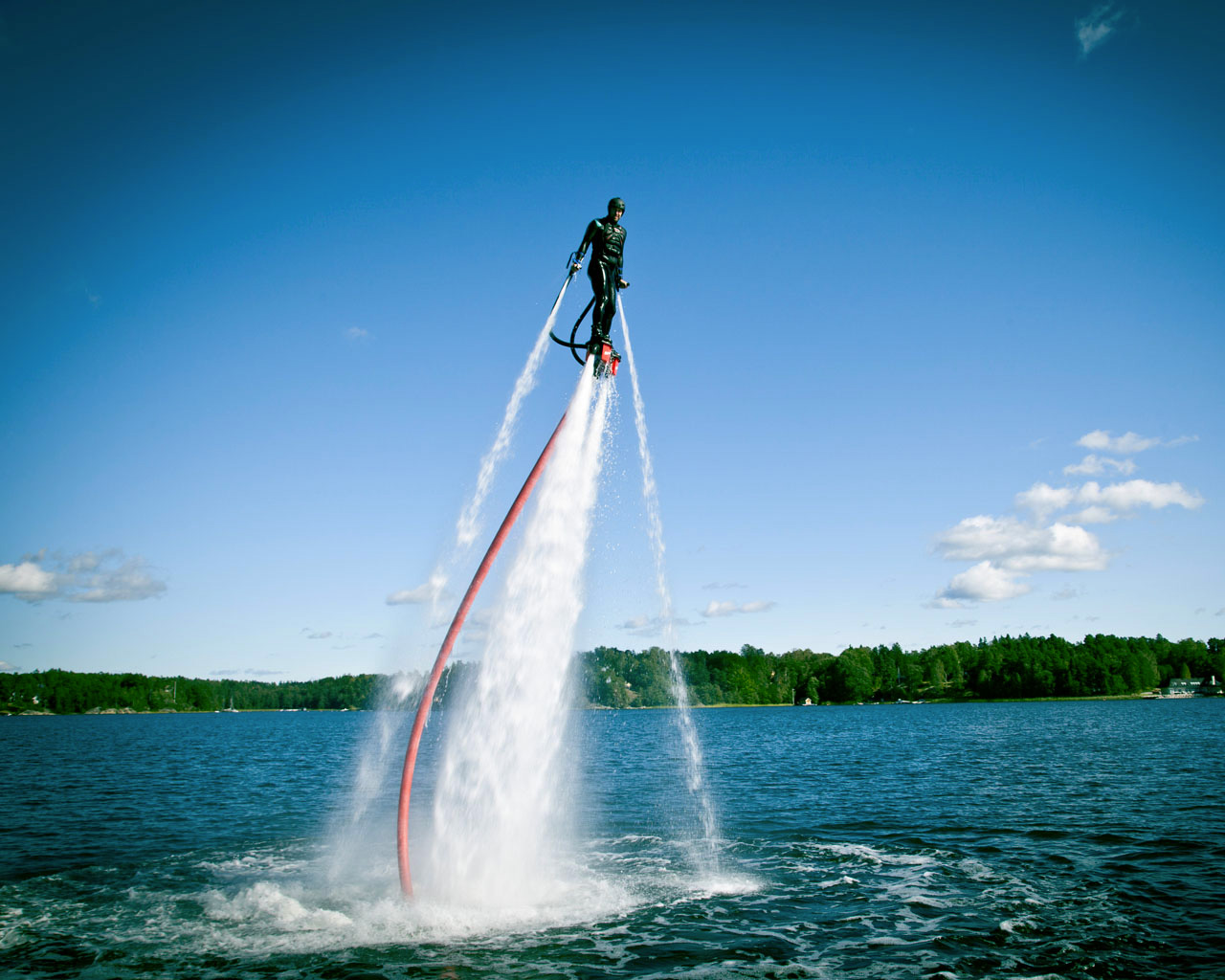 Activités aux lacs de l'eau d'heure - Le flyboard