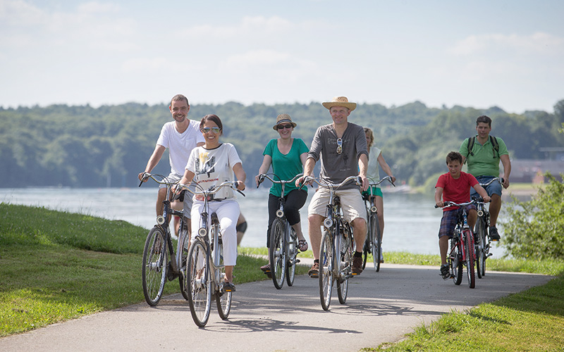 location vélos aux lacs de l'eau d'heure