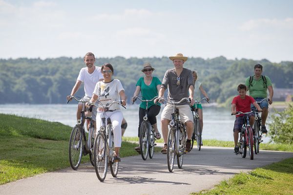 Bike rental at Golden Lakes