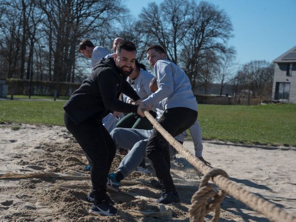 team-building-casa-de-papel-lacs-eau-d-heure